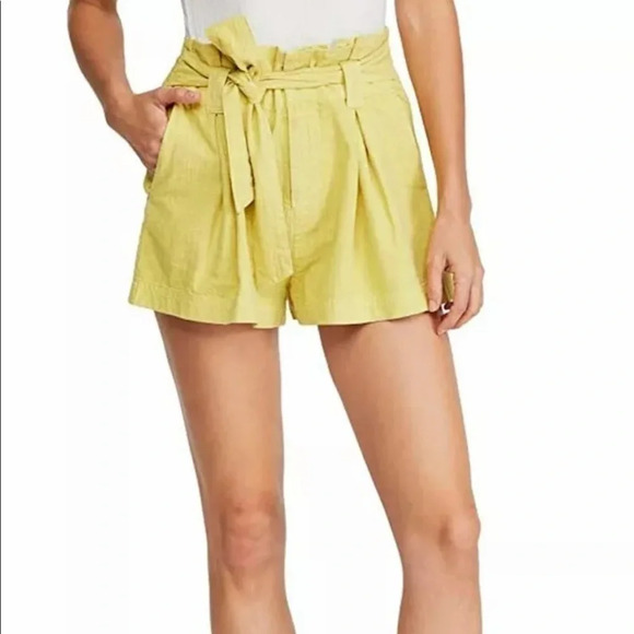 Free People Everywhere You Go Paperbag Shorts Size 2 Starfruit OB890128 - Picture 6 of 6
